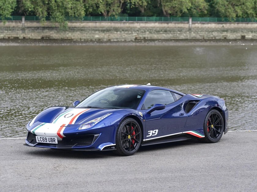 Ferrari 488 pista spider