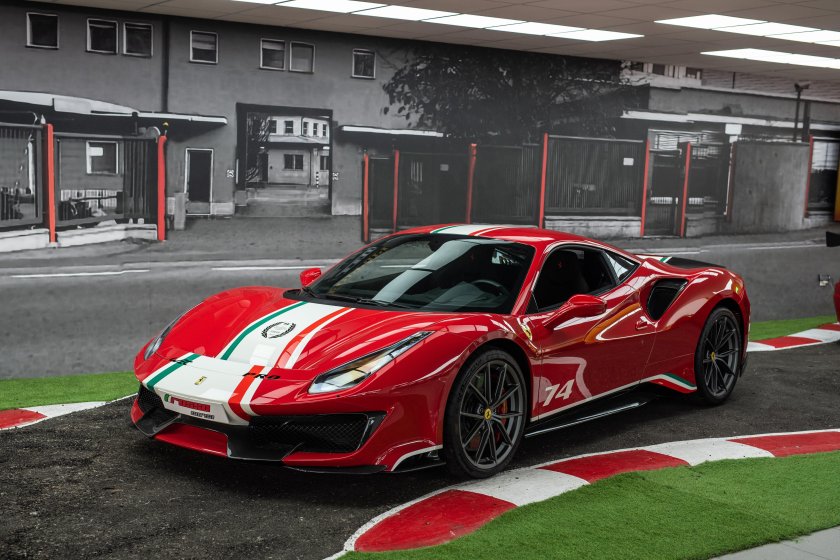 Ferrari 488 2015 2019