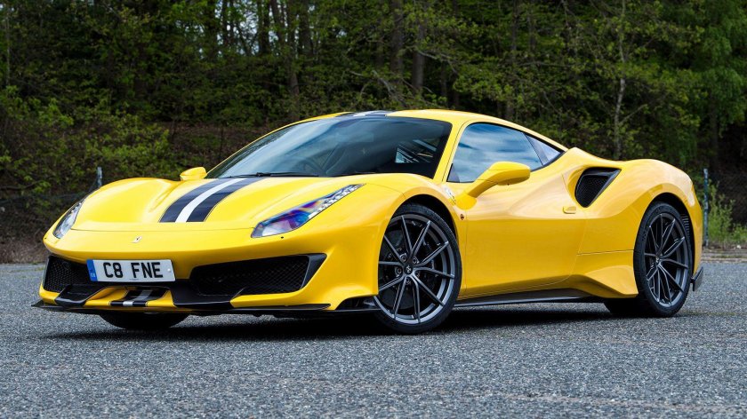 Ferrari 488