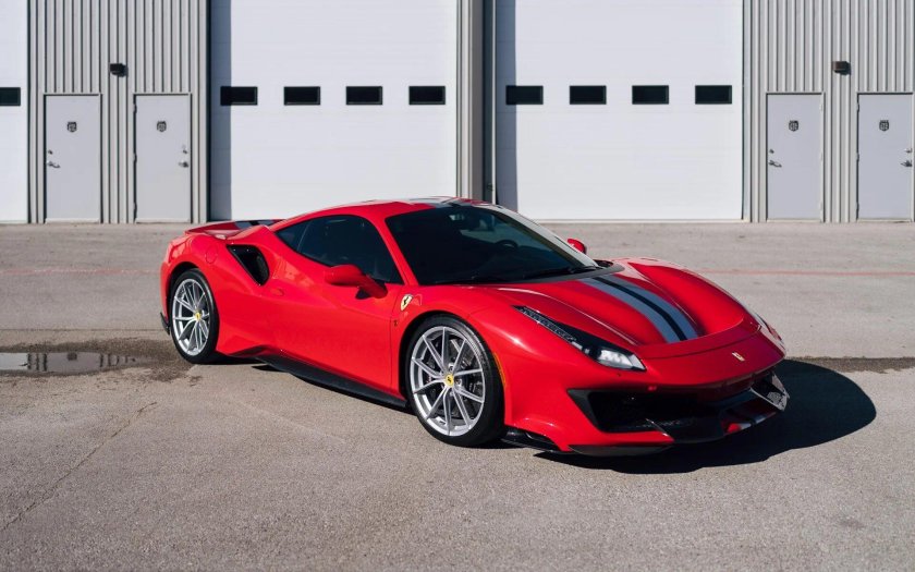 Ferrari 488