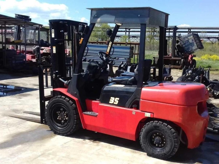 Погрузчик вилочный Ханча 3.5