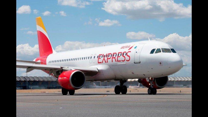 Самолет Иберия