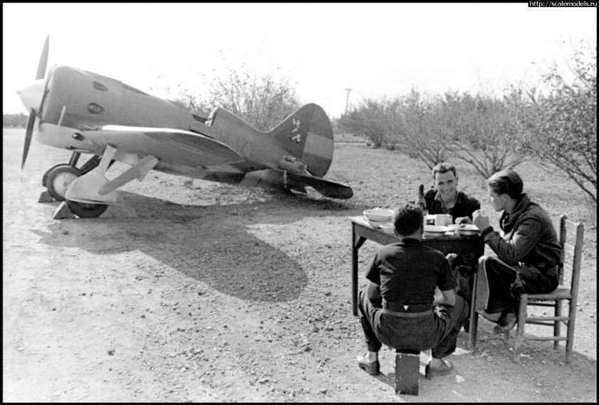 И-16 В Испании