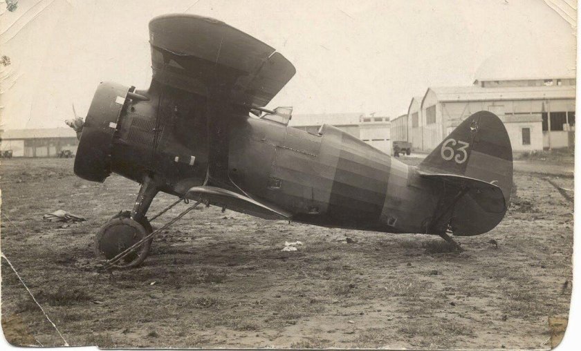 Поликарпов и-15