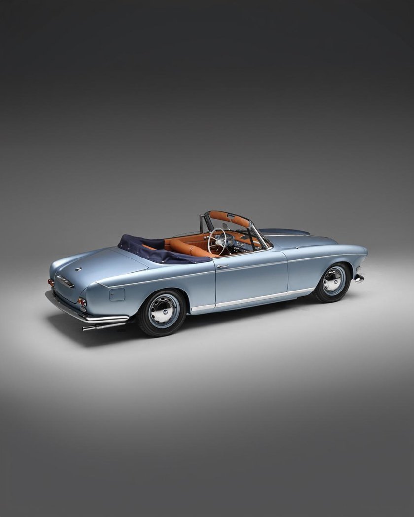 Кабриолет bmw