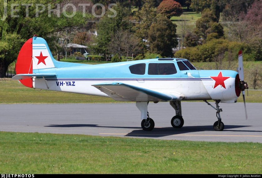 Самолёт як-18т