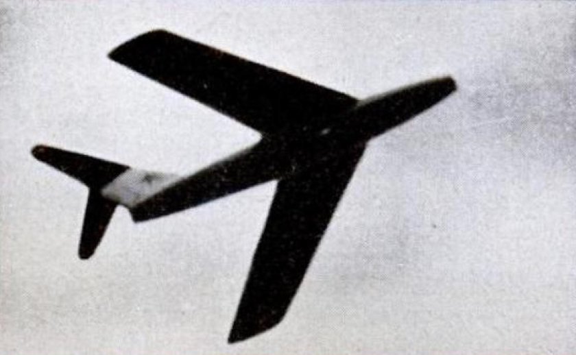 Самолет око