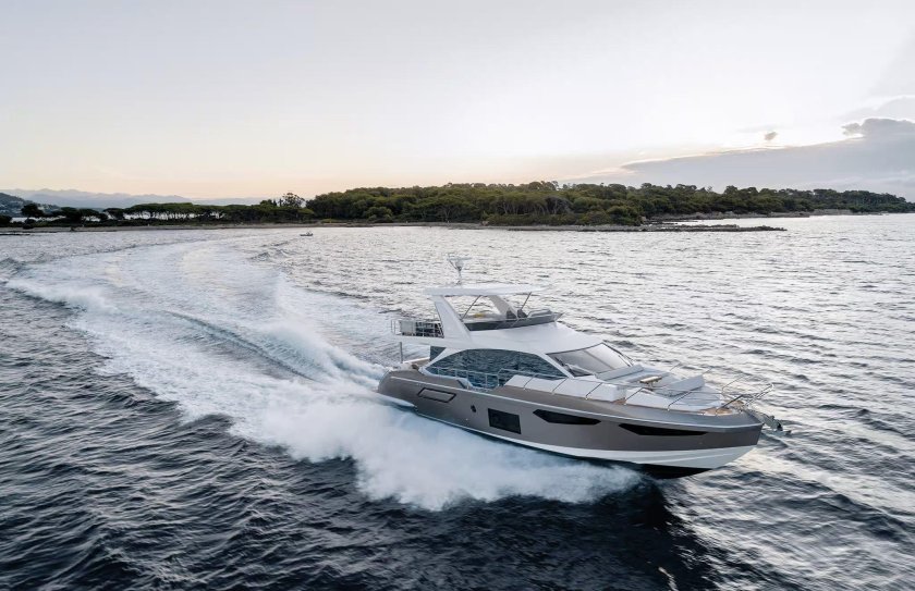 Azimut 60 flybridge