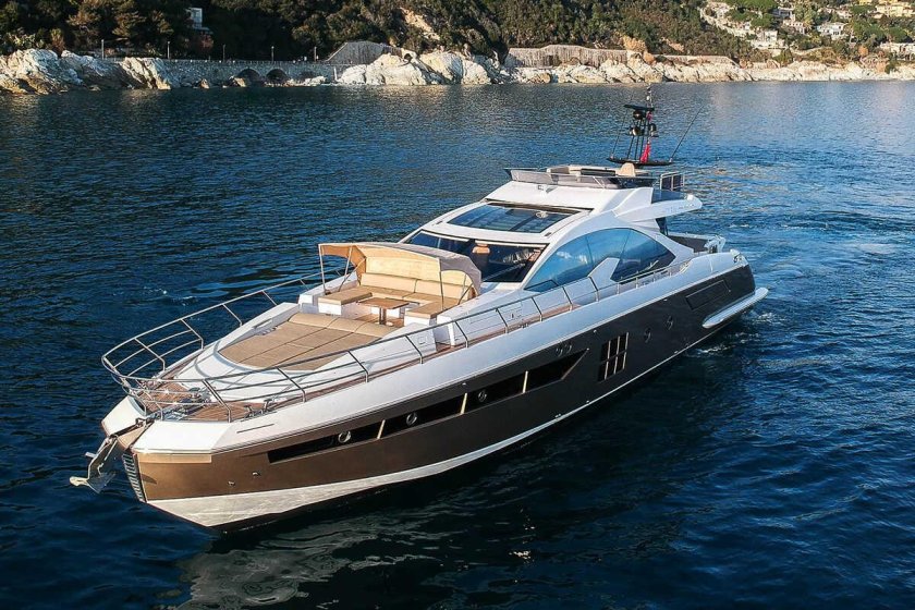 Яхта Азимут 77s