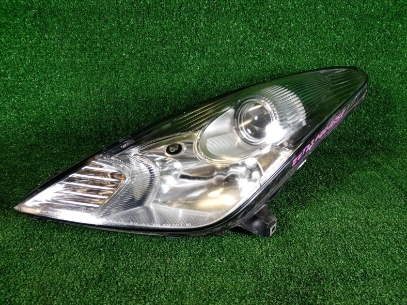 Фара toyota
