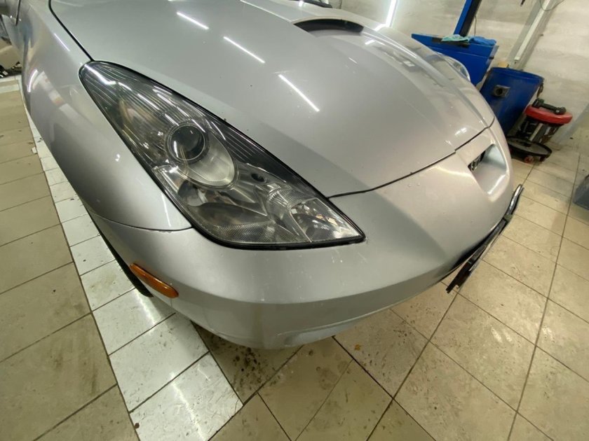 Тойота селика 2003 года