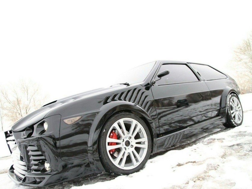 ВАЗ 2108 чёрная акула