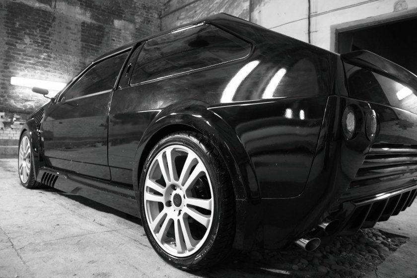 ВАЗ 2108 чёрная акула