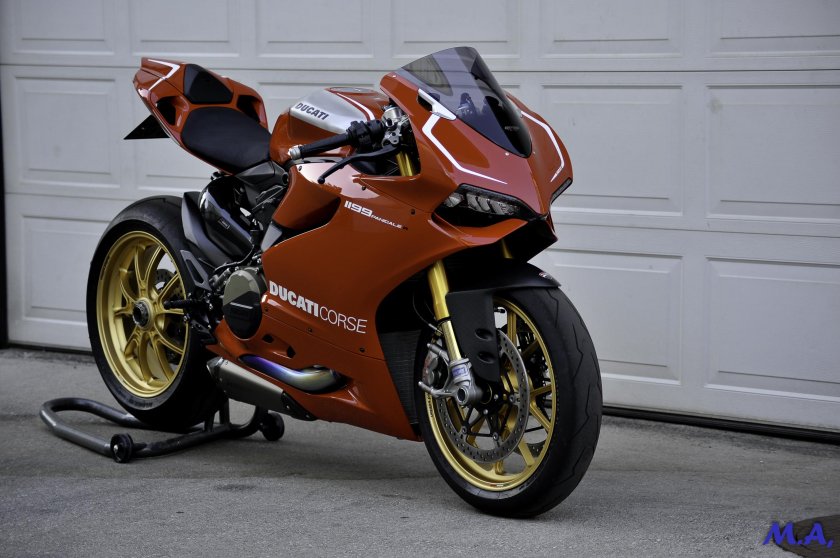 Дукати 1199 Panigale