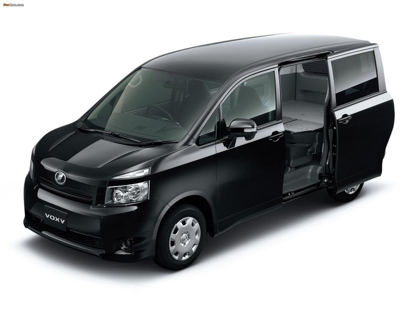 Toyota Voxy 2007