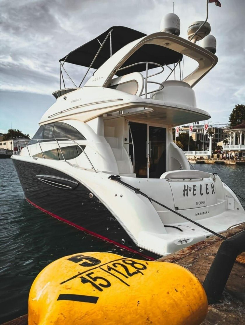 Meridian 341 яхта