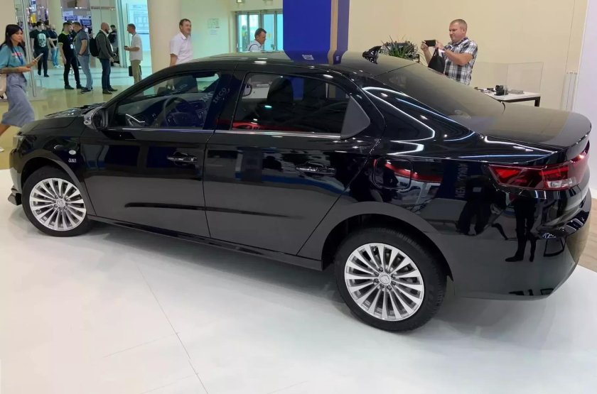 Седан Tara Iran Khodro