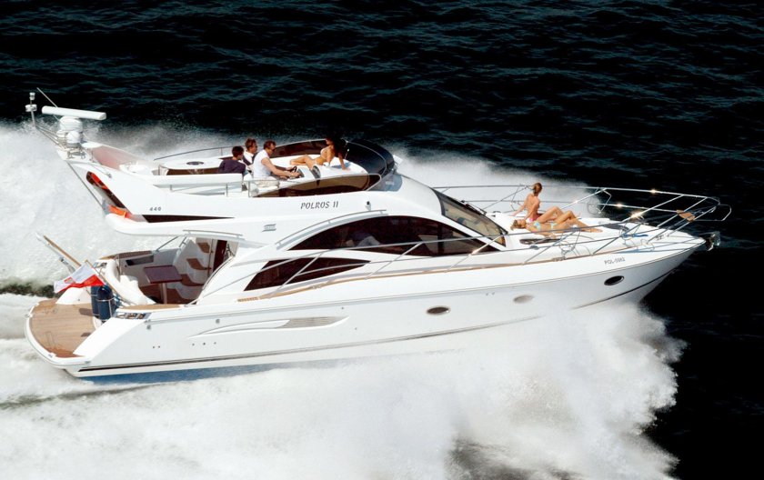 Galeon 440 Fly