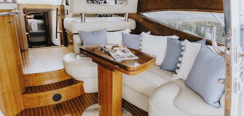 Моторная яхта Galeon 440 Fly