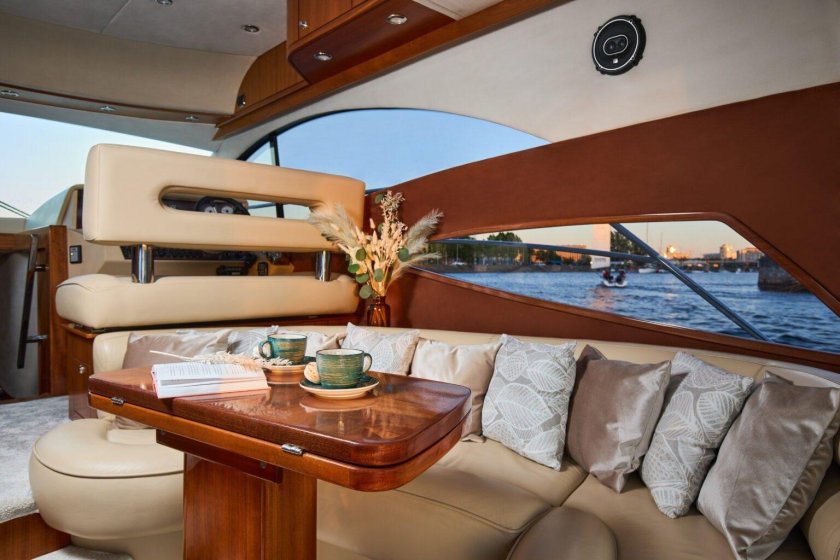 Азимут 43 яхта