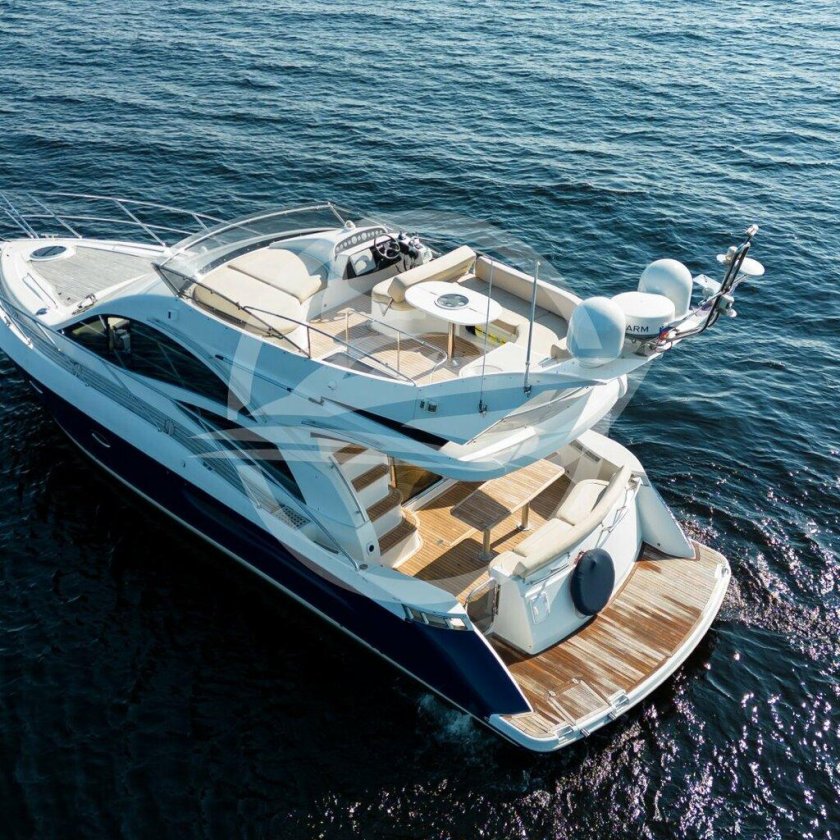 Моторная яхта galeon 440 fly