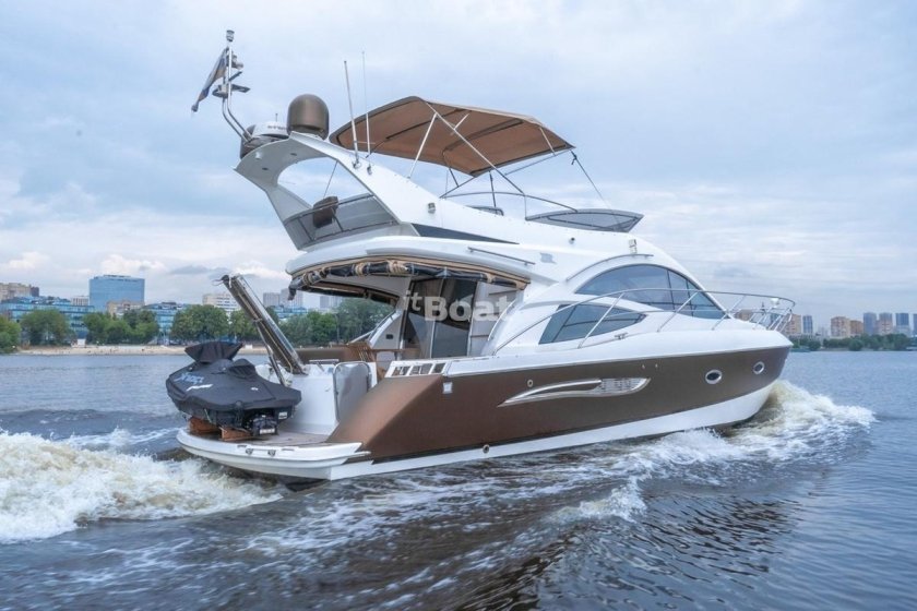 Яхта Галеон