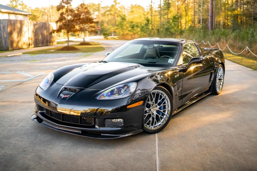 Chevrolet corvette zr 1