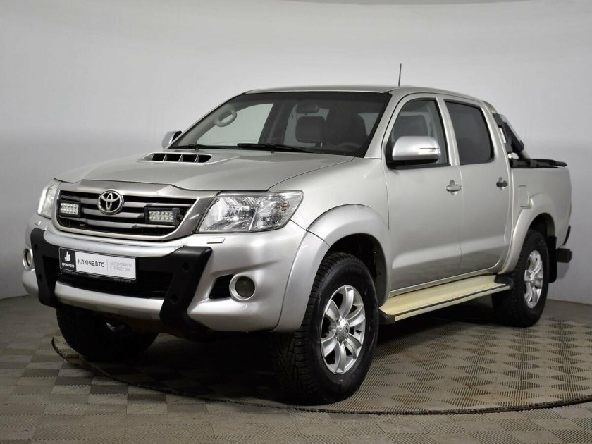 Hilux 7 Рестайлинг