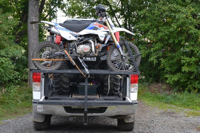 Мотохвост на УАЗ Патриот