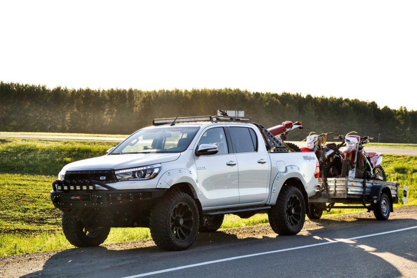 Тойота Хайлюкс