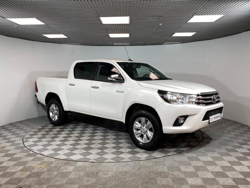 Toyota hilux viii