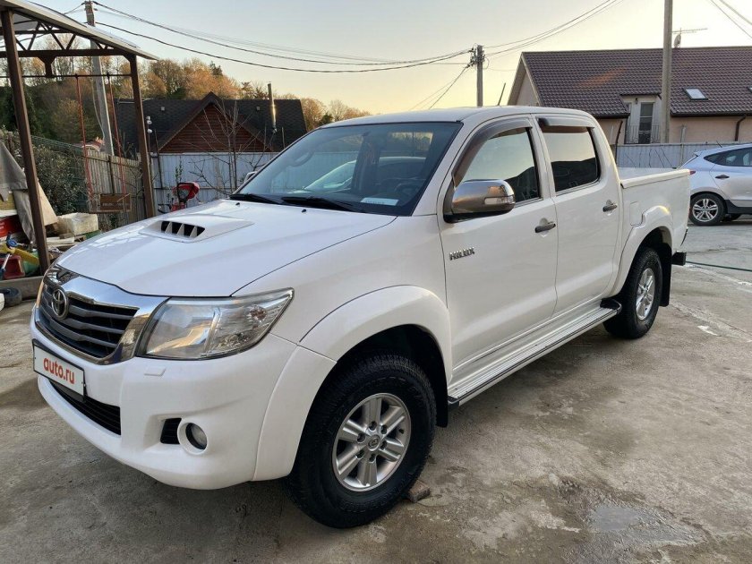 Тойота хайлюкс 2.5 дизель