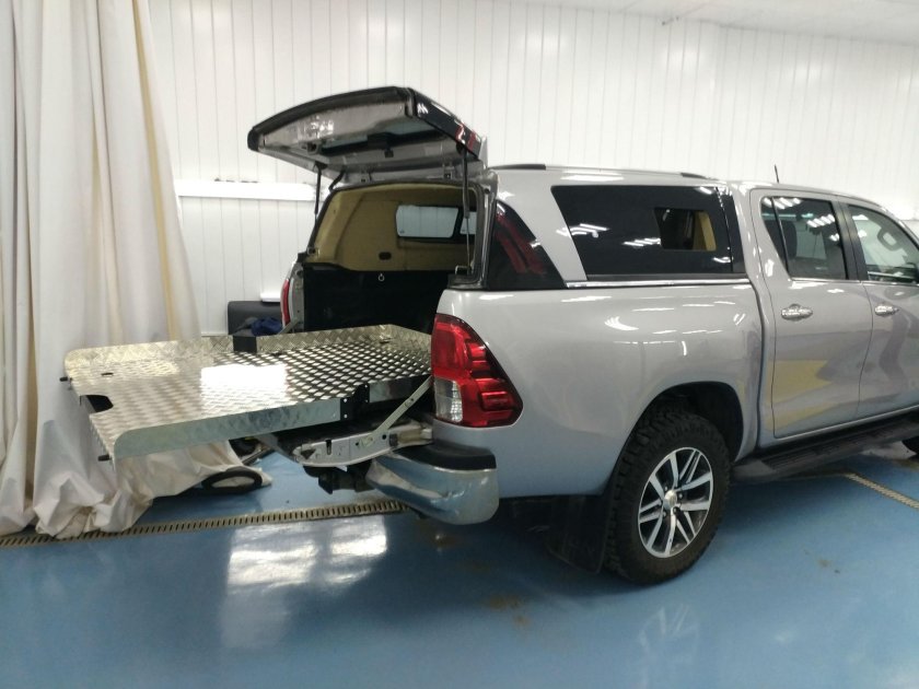 Тойота Люкс Тойота Хайлюкс