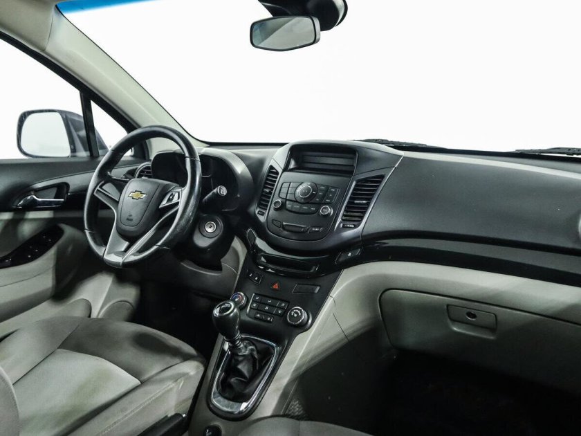 Chevrolet Orlando 2018 салон