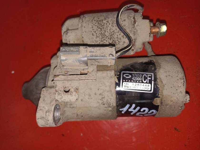 1761042900 Стартер