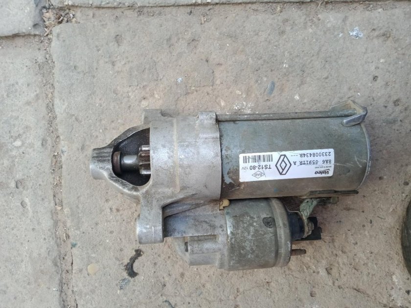 Стартер Альмера g15