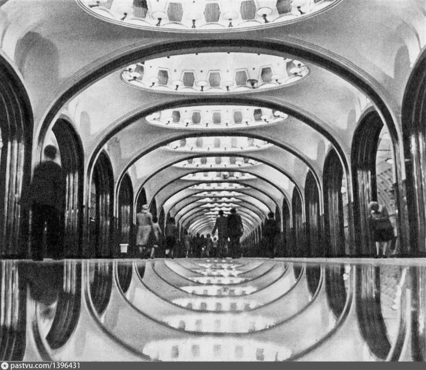 Станция Маяковская