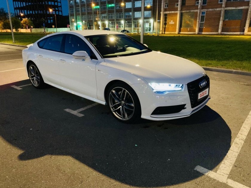 Ауди а7 2017 белая