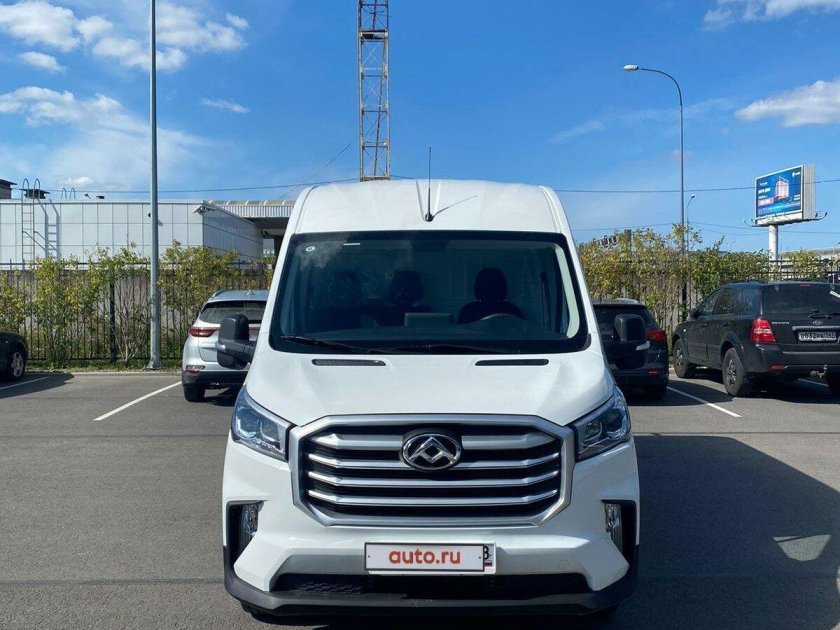 Цельнометаллические фургоны