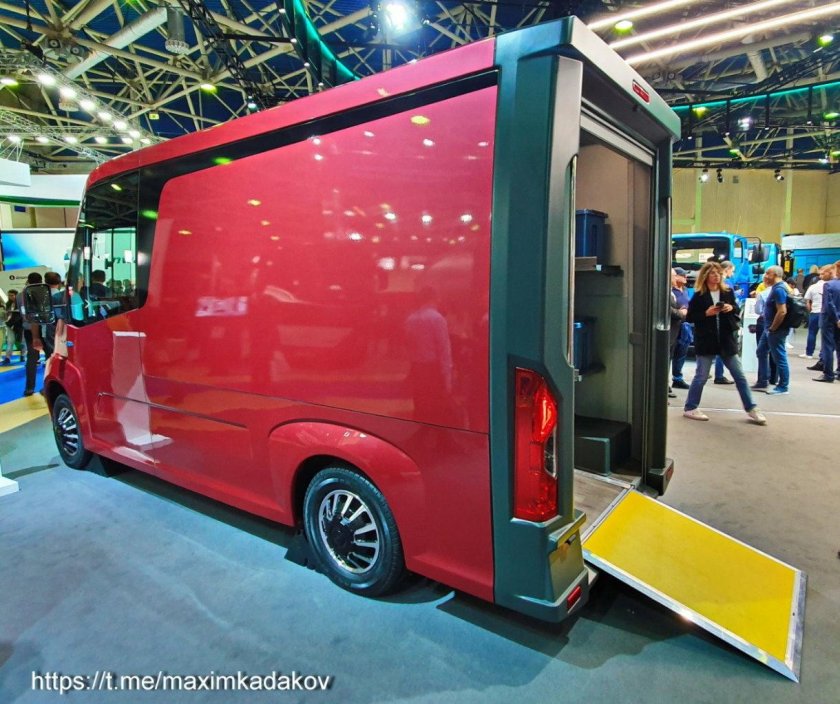 Электромобиль газелька