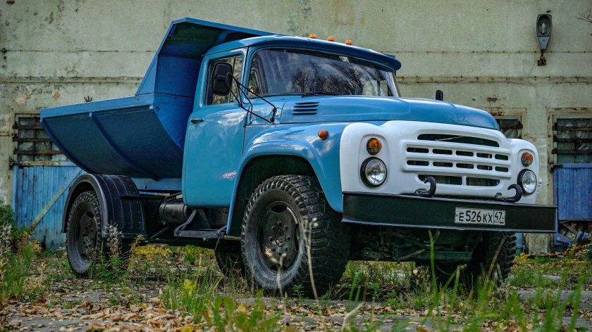 ЗИЛ 130 академик