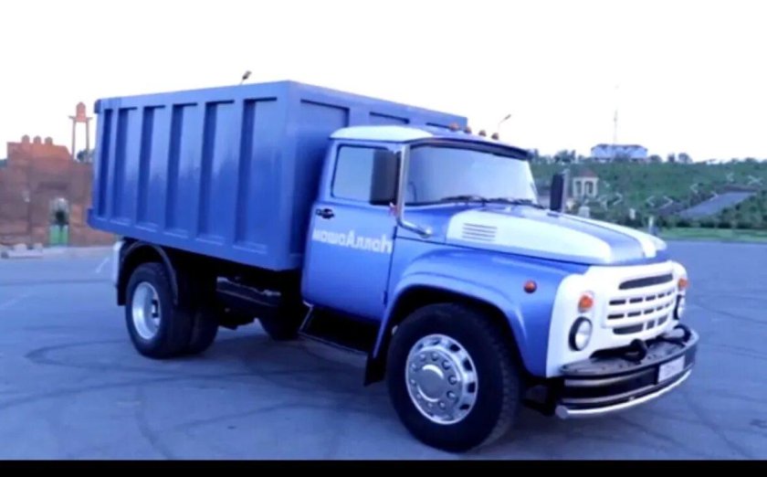 Грузовик ЗИЛ 130 самосвал