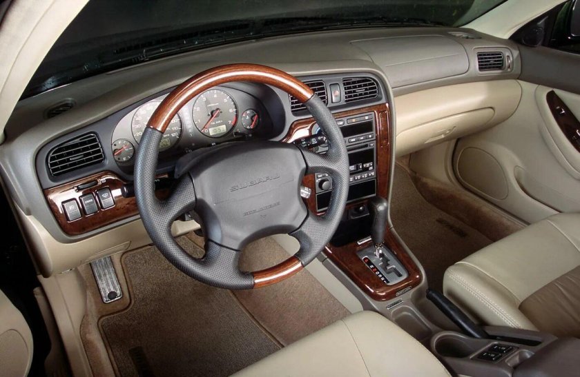 Subaru Outback 2000
