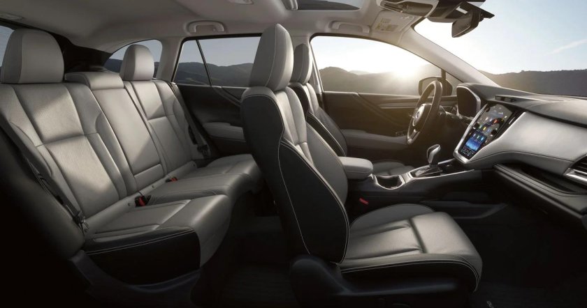 Subaru Outback 2020 салон