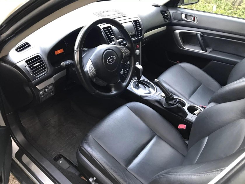 Subaru Legacy 2007 салон