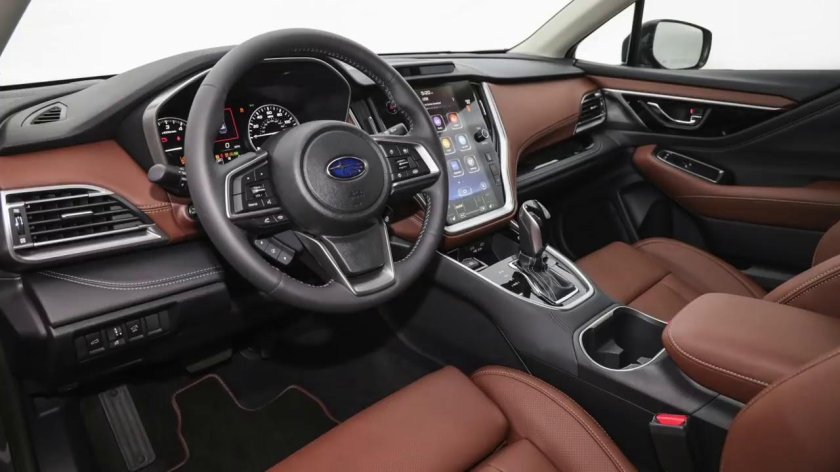 Субару Аутбек 2020