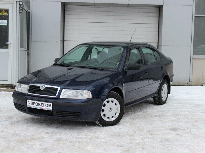 Октавия 2000 года