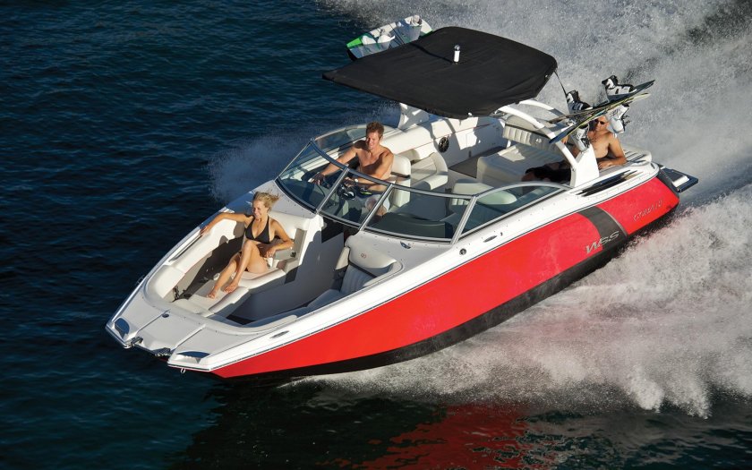 Катер тримаран Триумф с-54