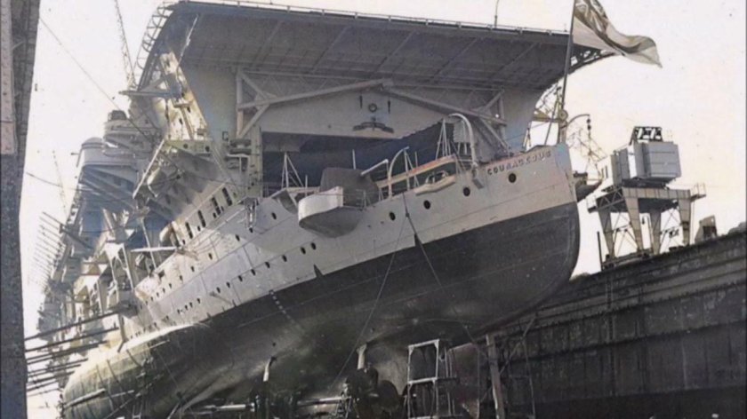 HMS courageous крейсер