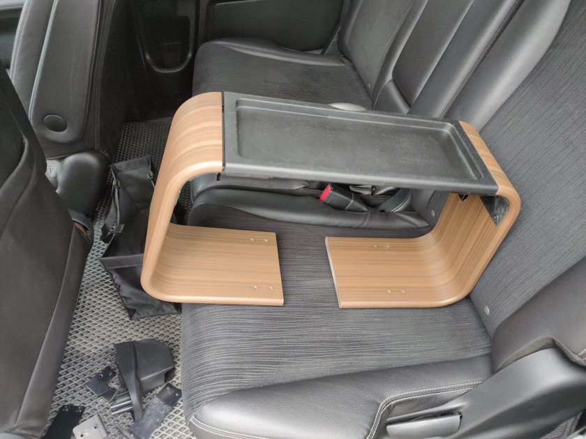 Honda freed 2 подлокотник